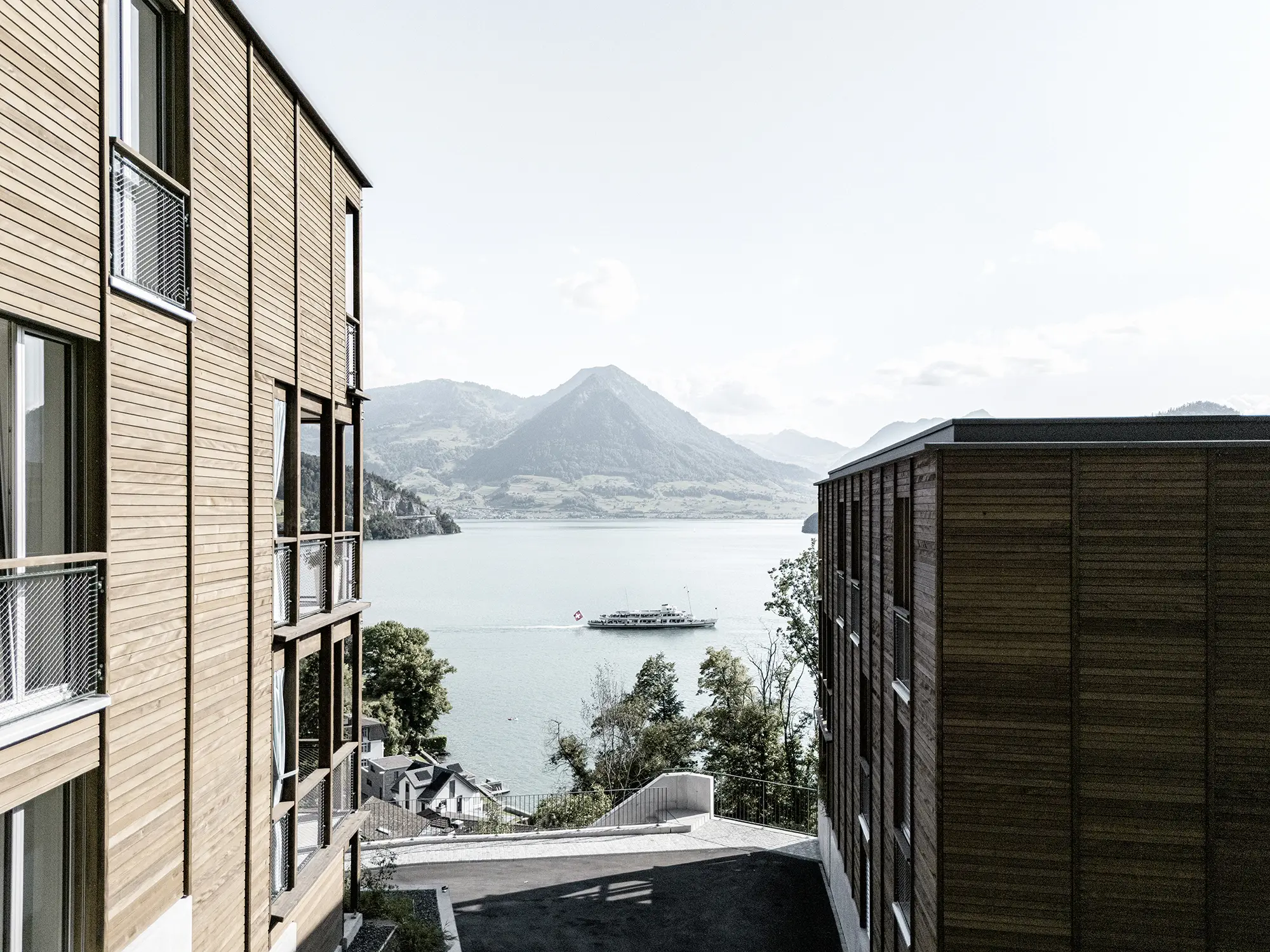 Seraina Invest Vitznau Aussen NB 004 LR